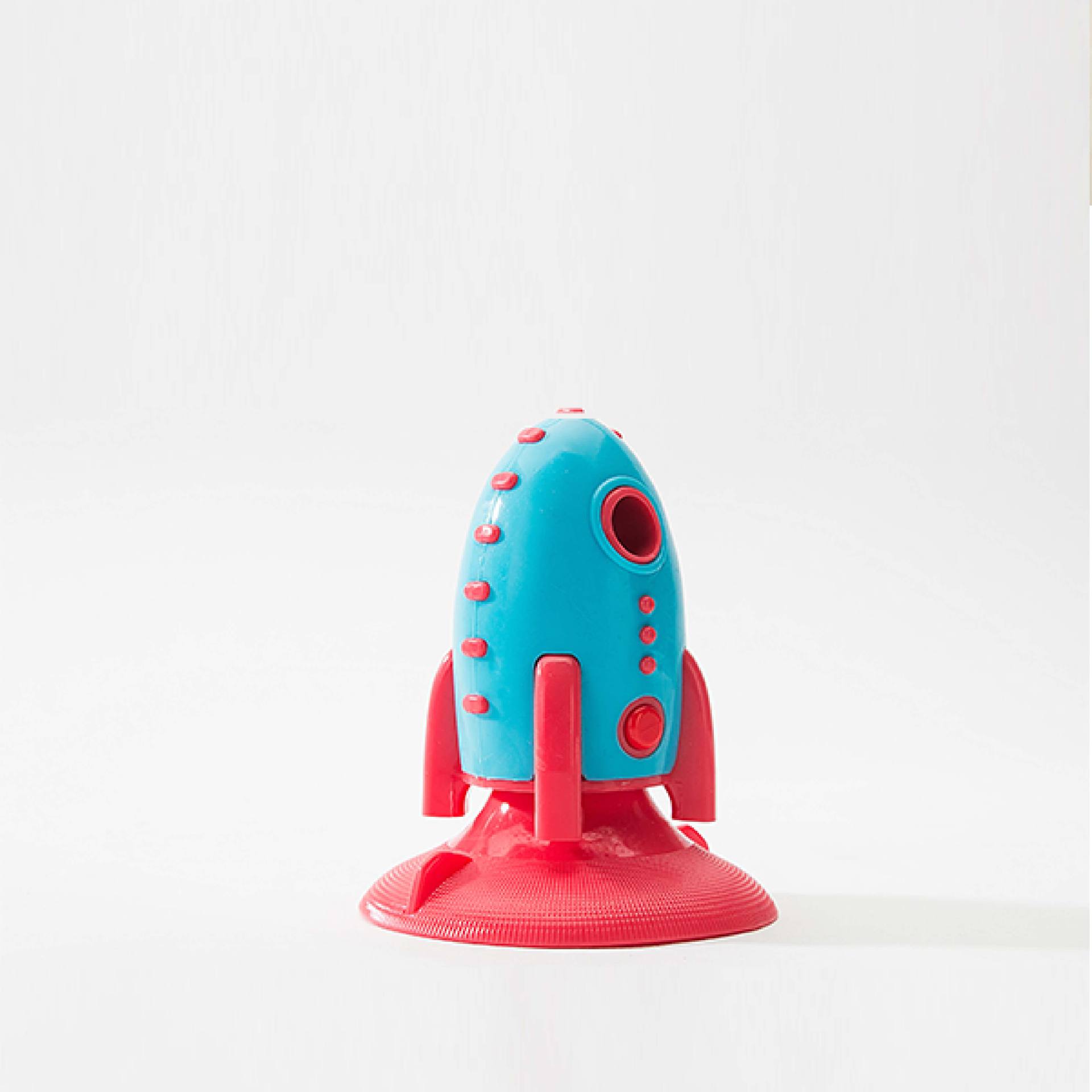 Rocket Dog Toys Leaking Food Toys