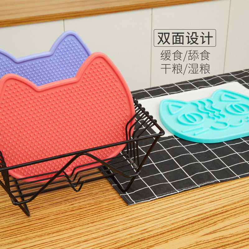 Tongue licking double-sided bowl