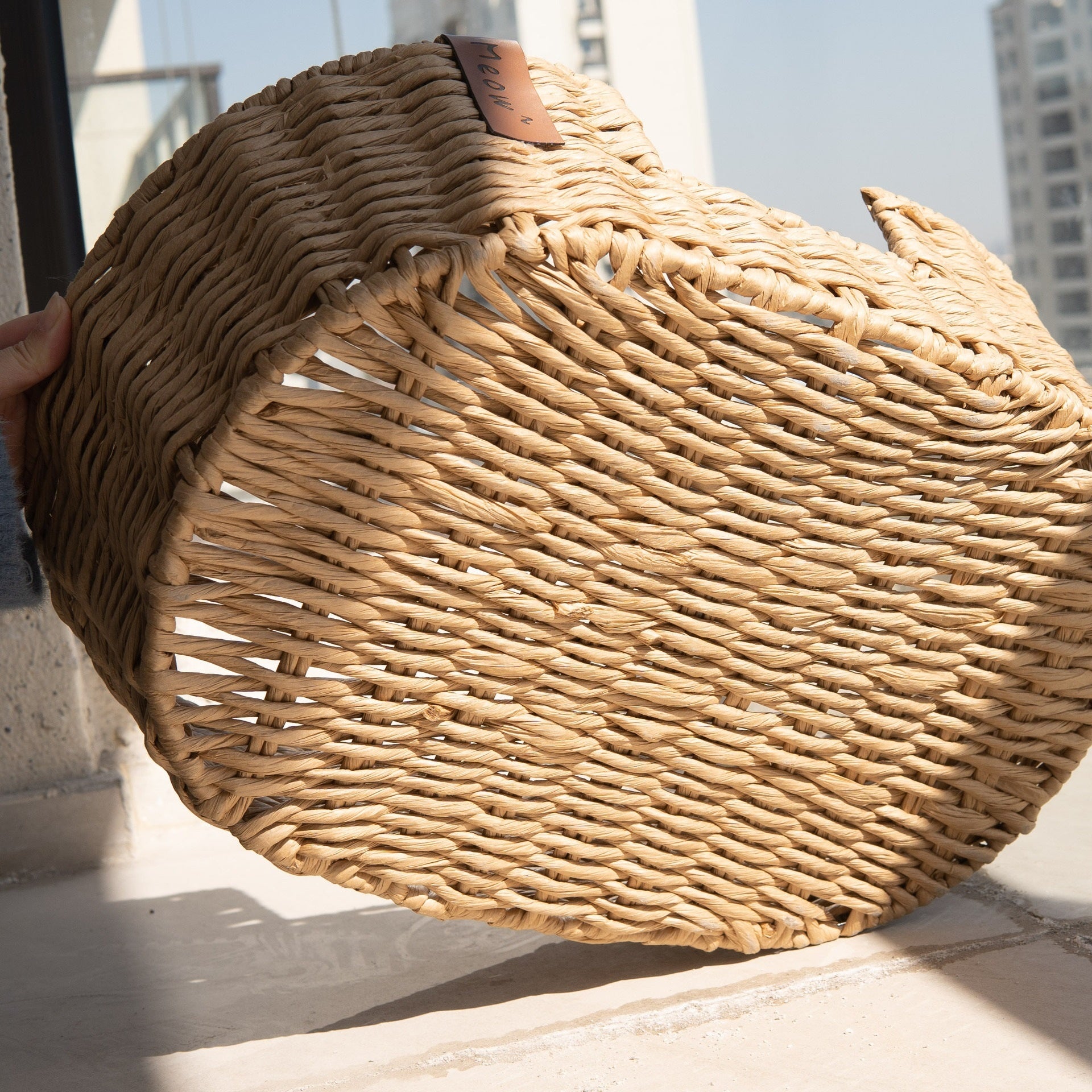 Hand-woven  Rattan Basket Pet Nest